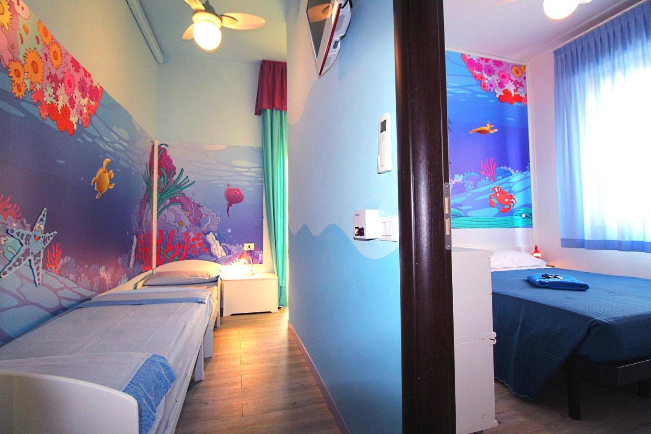 Hotel Fabrizio ริมินี ภายนอก รูปภาพ