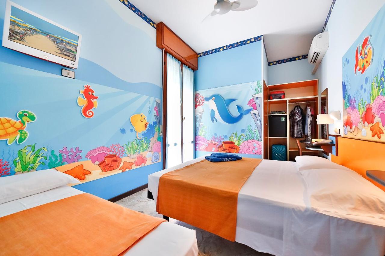 Hotel Fabrizio ริมินี ห้อง รูปภาพ